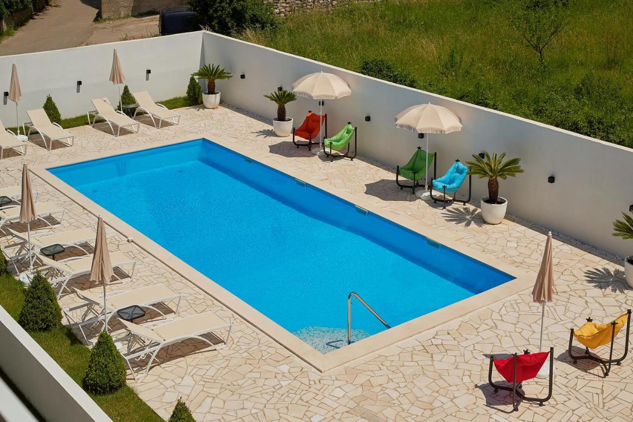 Georgiy Lux Apartments Lastva Grbaljska Luaran gambar