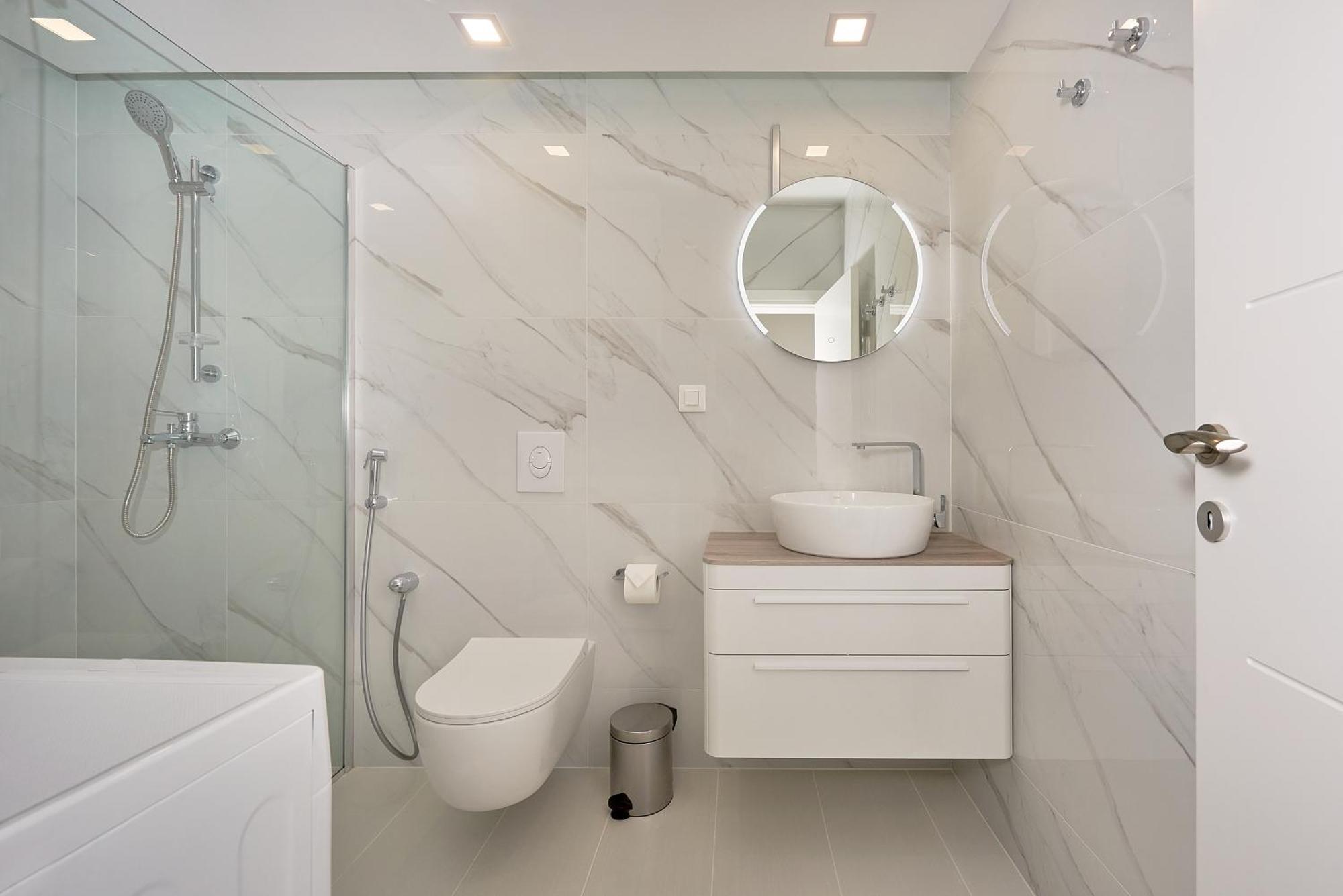 Georgiy Lux Apartments Lastva Grbaljska Luaran gambar