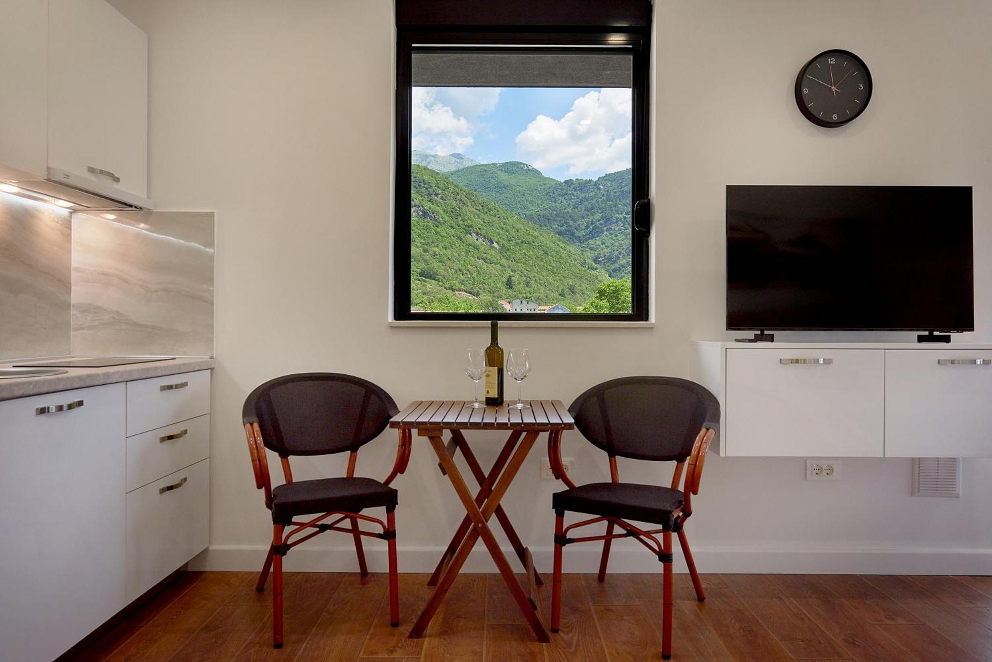 Georgiy Lux Apartments Lastva Grbaljska Luaran gambar